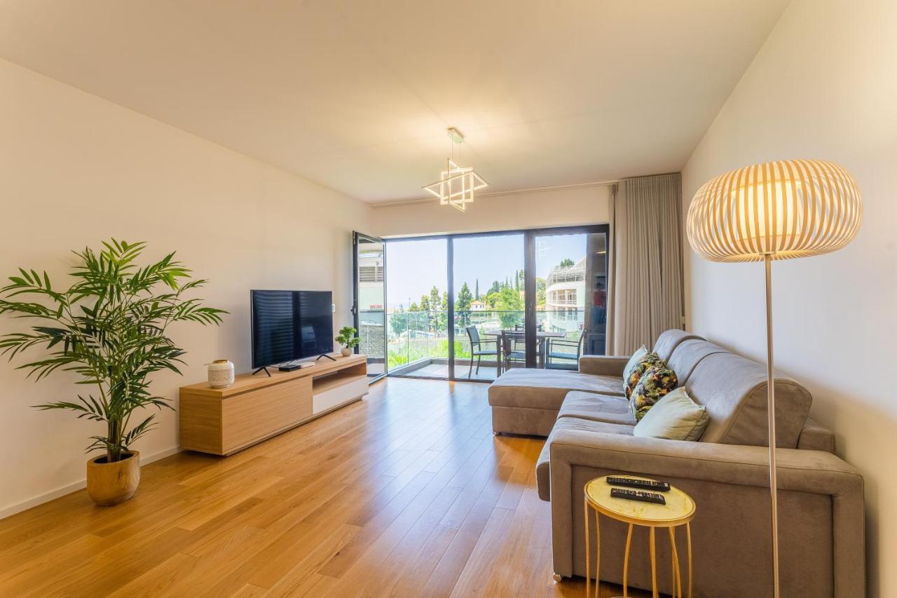 Apartament Flh Funchal Balcony Flat With Pool Zewnętrze zdjęcie